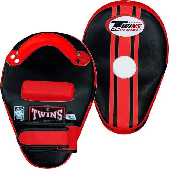 

Пэды Twins Special KPL11 для ног, черный / красный