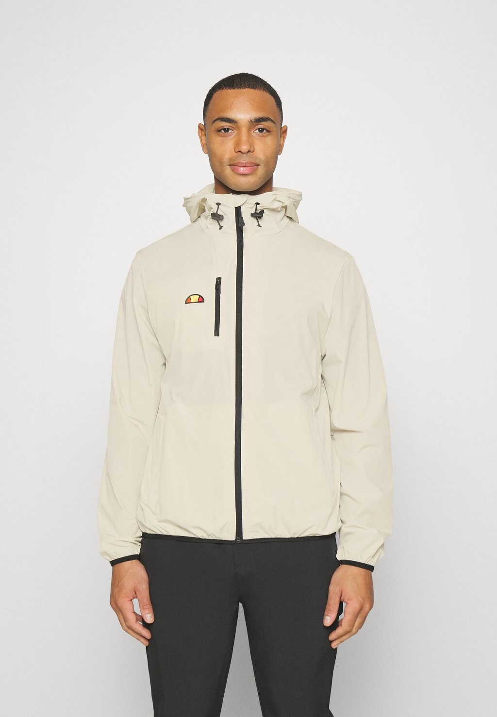 

Спортивный топ Ellesse