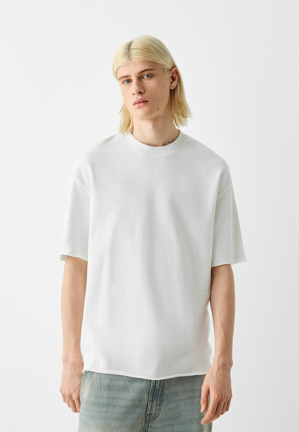 

Базовая футболка Bershka, белый