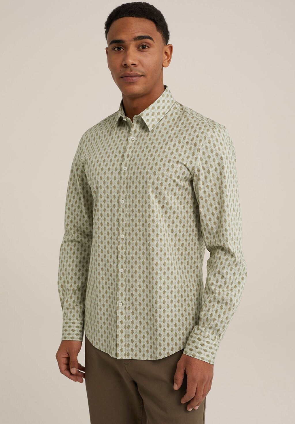 

Рубашка WE Fashion, цвет green