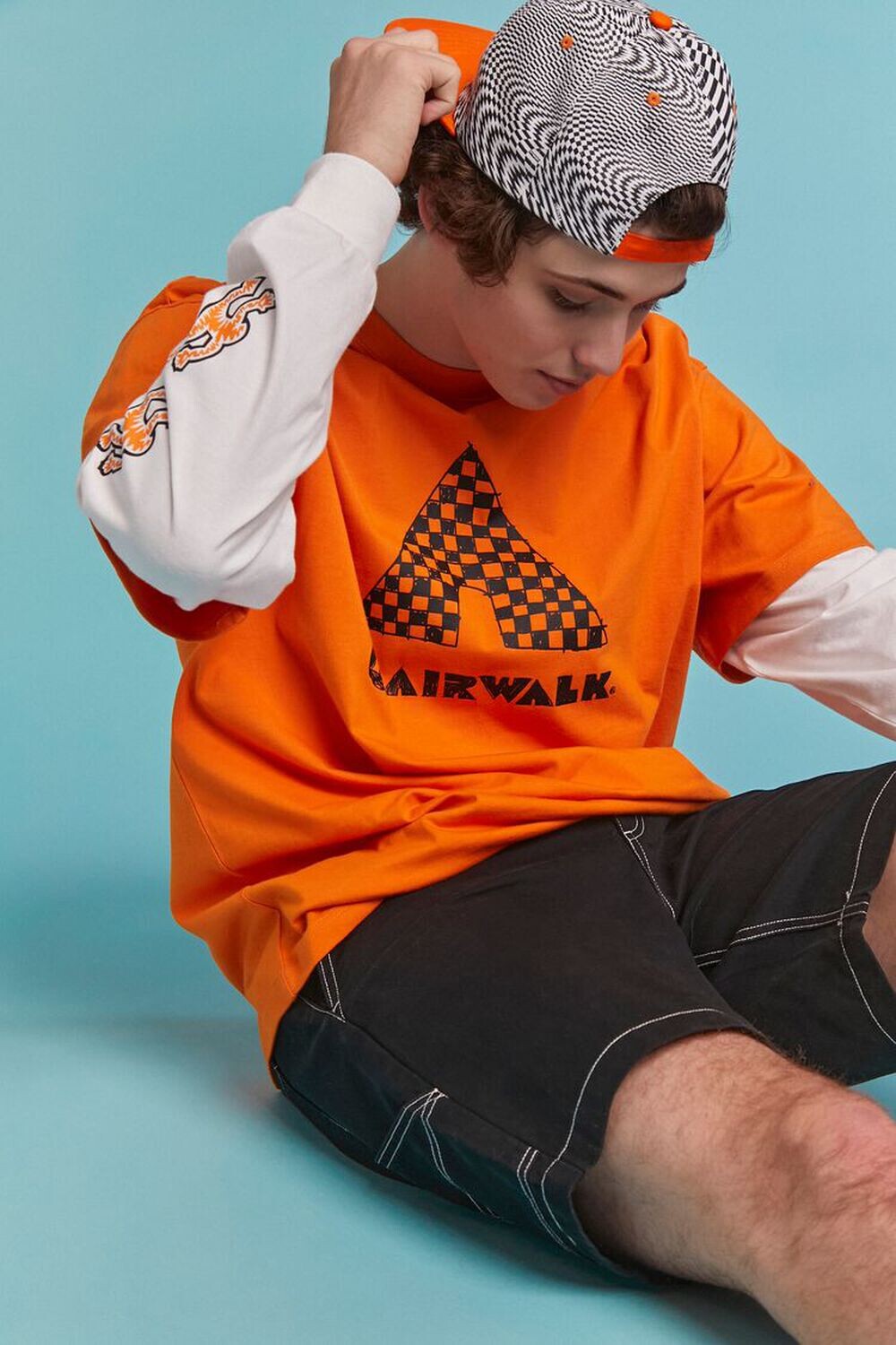 

Комбинированная футболка с графическим рисунком Airwalk Forever 21, оранжевый