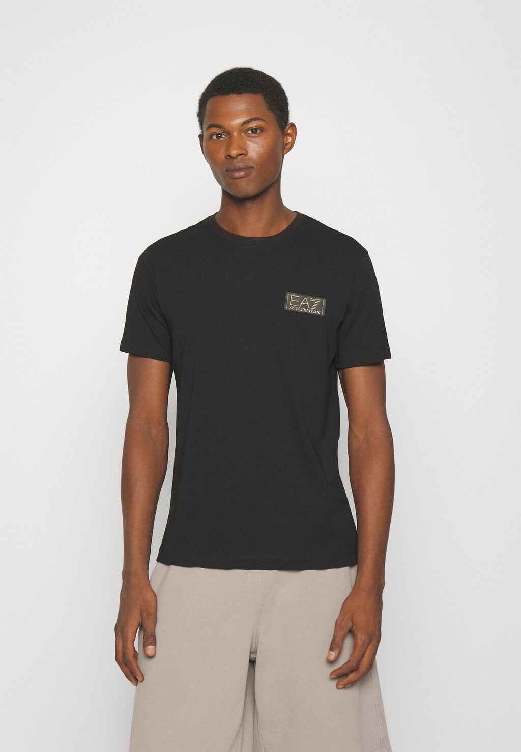 

Базовая футболка EA7 Emporio Armani, черная, Черный