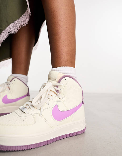 

Кроссовки Nike Air Force 1 Sculpt цвета слоновой кости и фиолетового цвета, Фиолетовый