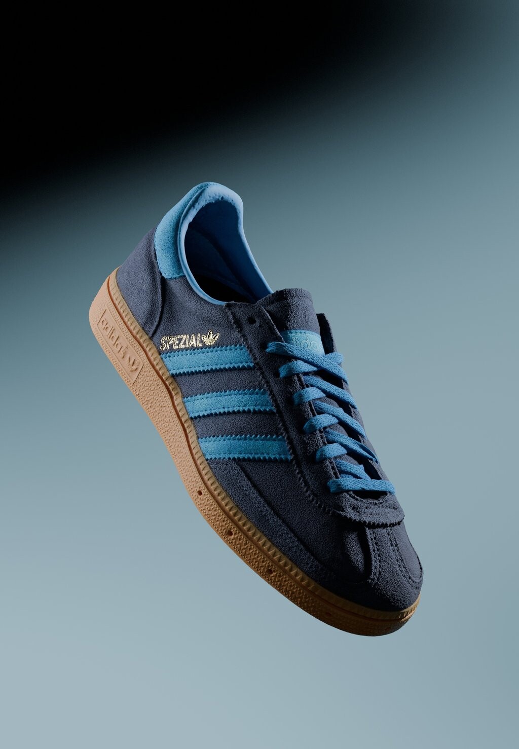 

Низкие кроссовки Handball Spezial Unisex adidas Originals, цвет night indigo/bright blue
