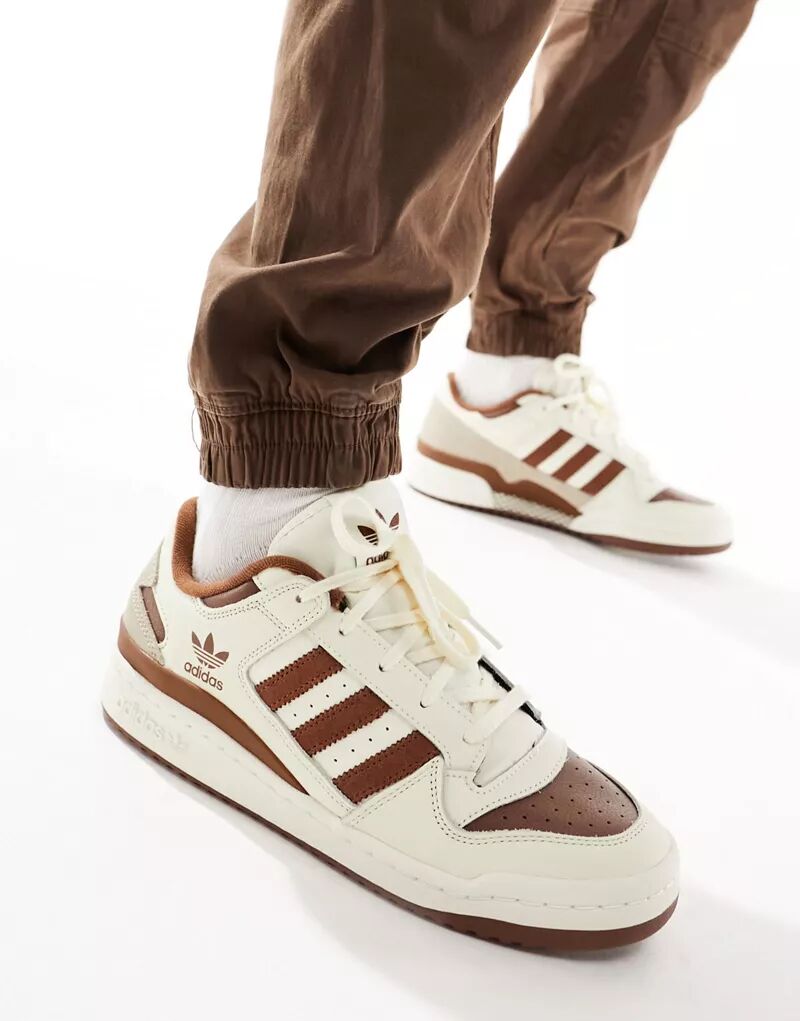 Бело-коричневые низкие кроссовки adidas Originals Forum Low