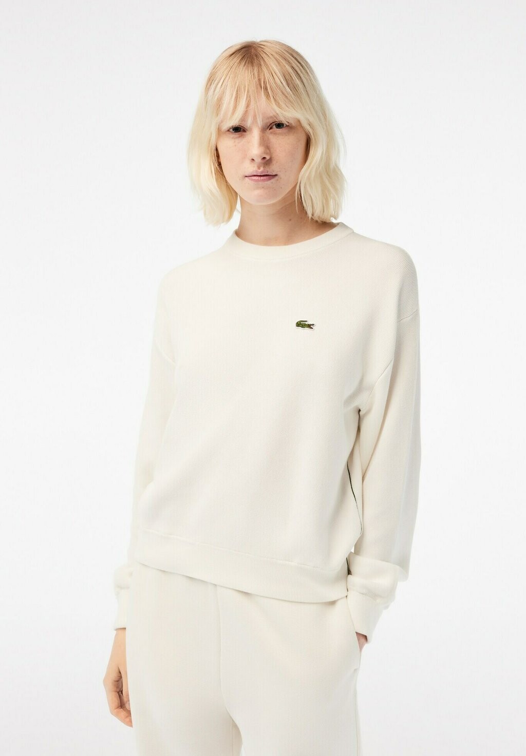 

Свитер Lacoste