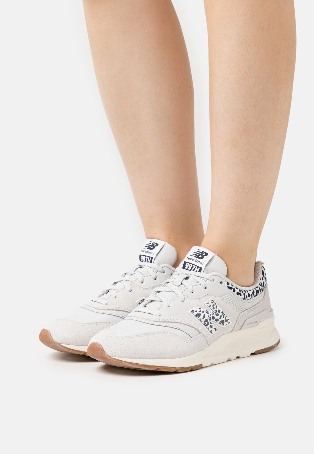 

Кроссовки New Balance