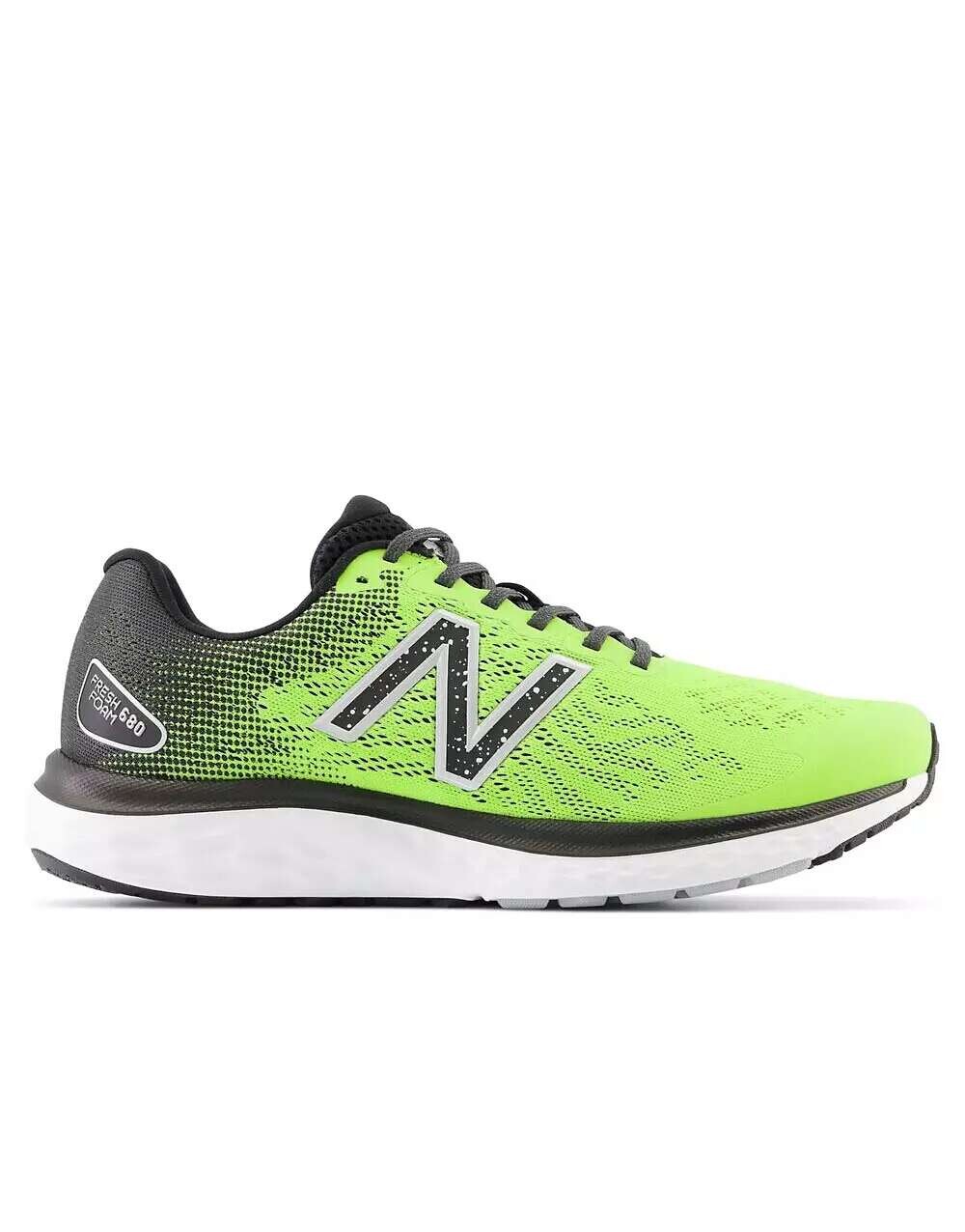 

Зеленые кроссовки New Balance Fresh Foam 680v7