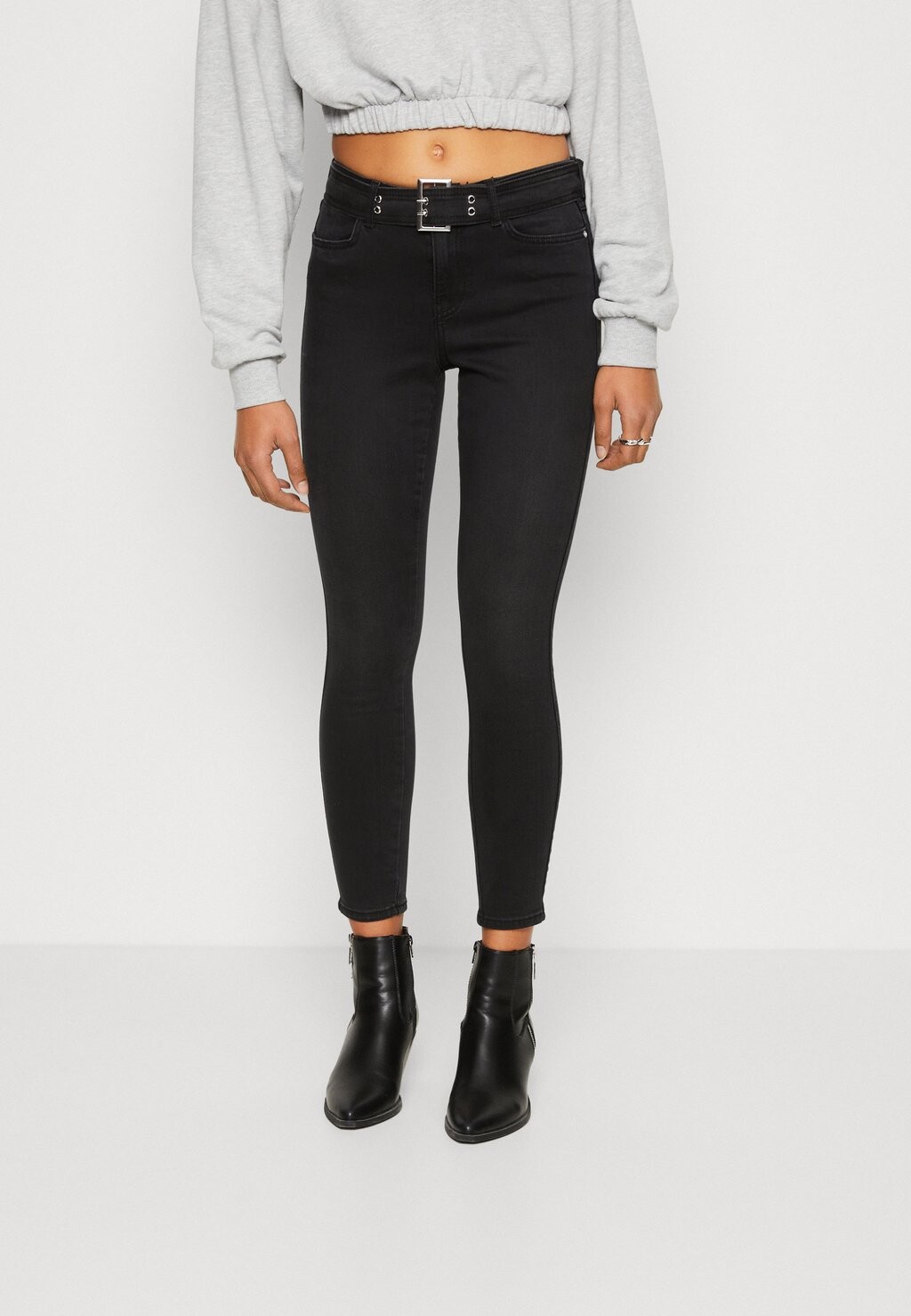 

Джинсы Skinny Fit ONLY, черный