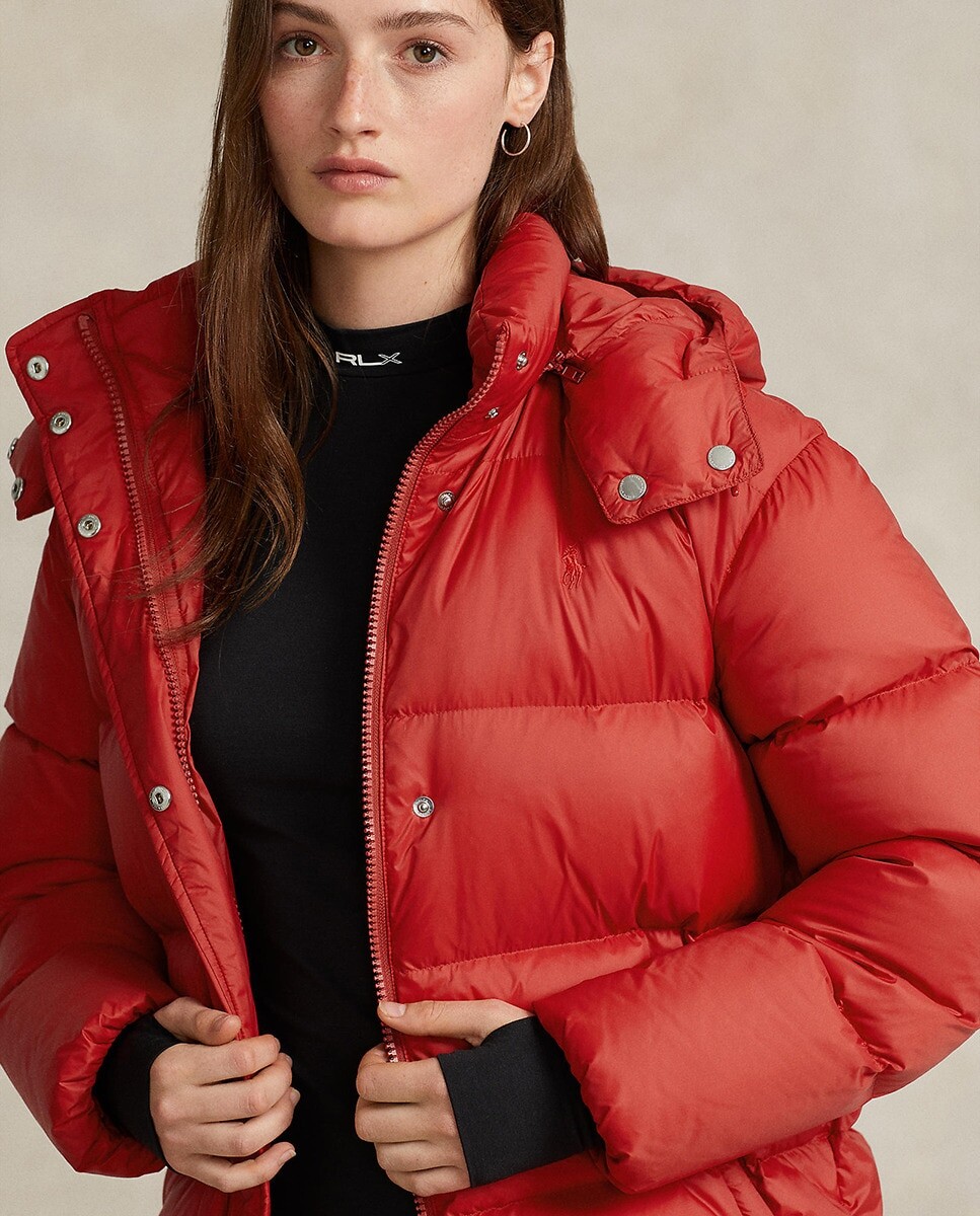 

Женский пуховик с высоким воротником и капюшоном Polo Ralph Lauren, красный