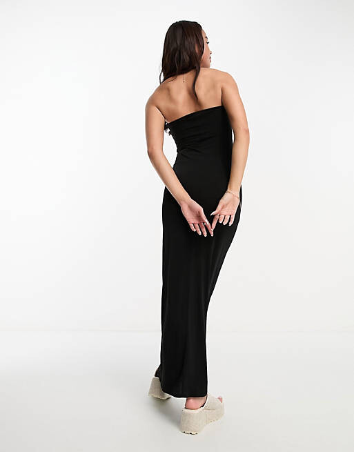 

Черное платье-футляр макси Stradivarius Second Skin
