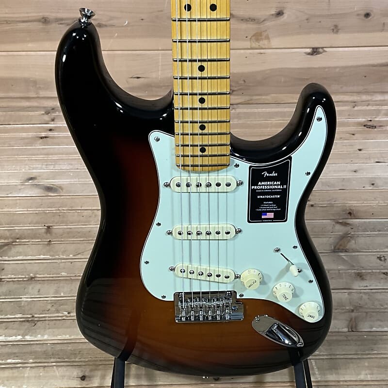 

Электрогитара Fender American Professional II Stratocaster Electric Guitar - Anniversary 2-Color Sunburst