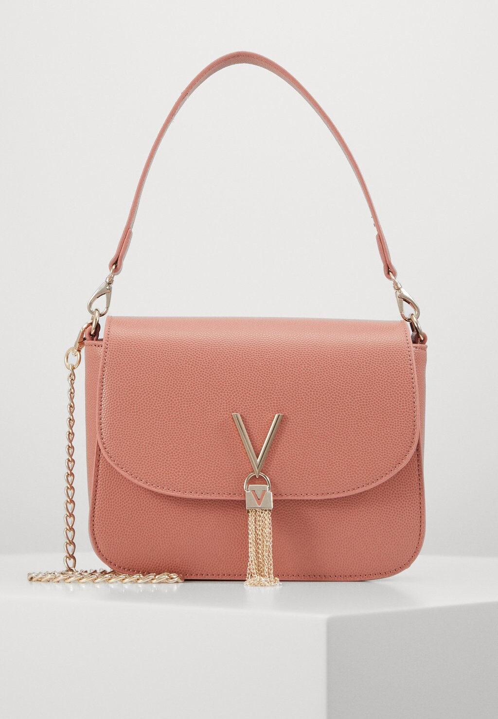 

Сумка Valentino