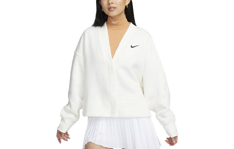 

Трикотаж женский белый Nike