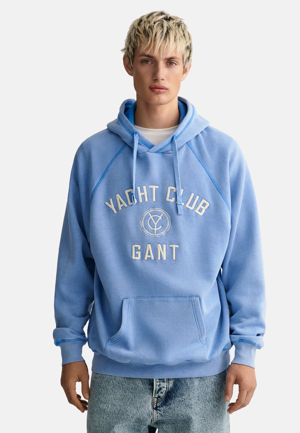 

Худи GANT