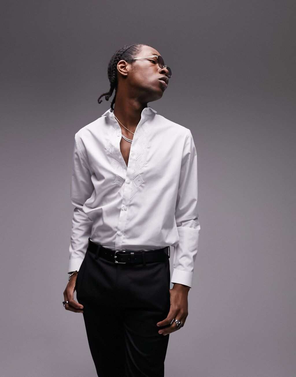 

рубашка Topman с вышивкой спереди