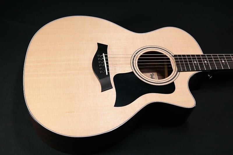 

Акустическая гитара Taylor 314ce Acoustic-electric Guitar Special Edition - Rosewood/Sitka Spruce 033