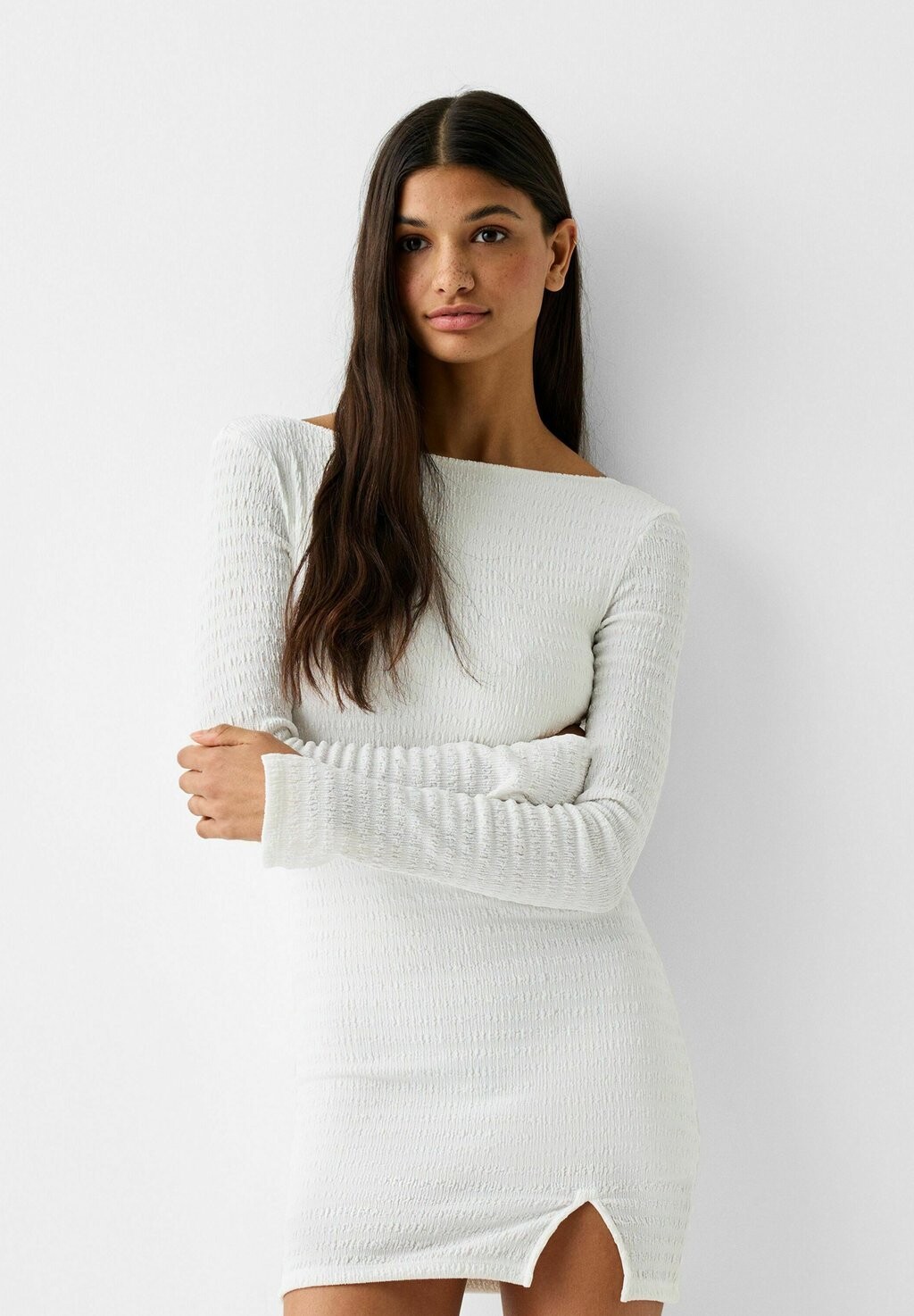 Трикотажное платье Waffle Long Sleeve-Mini Bershka, белый