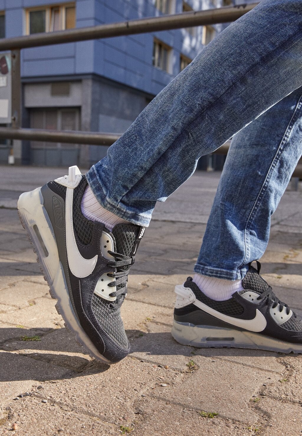 

Кроссовки Nike Air Max Terrascape 90, off noir / summit белый