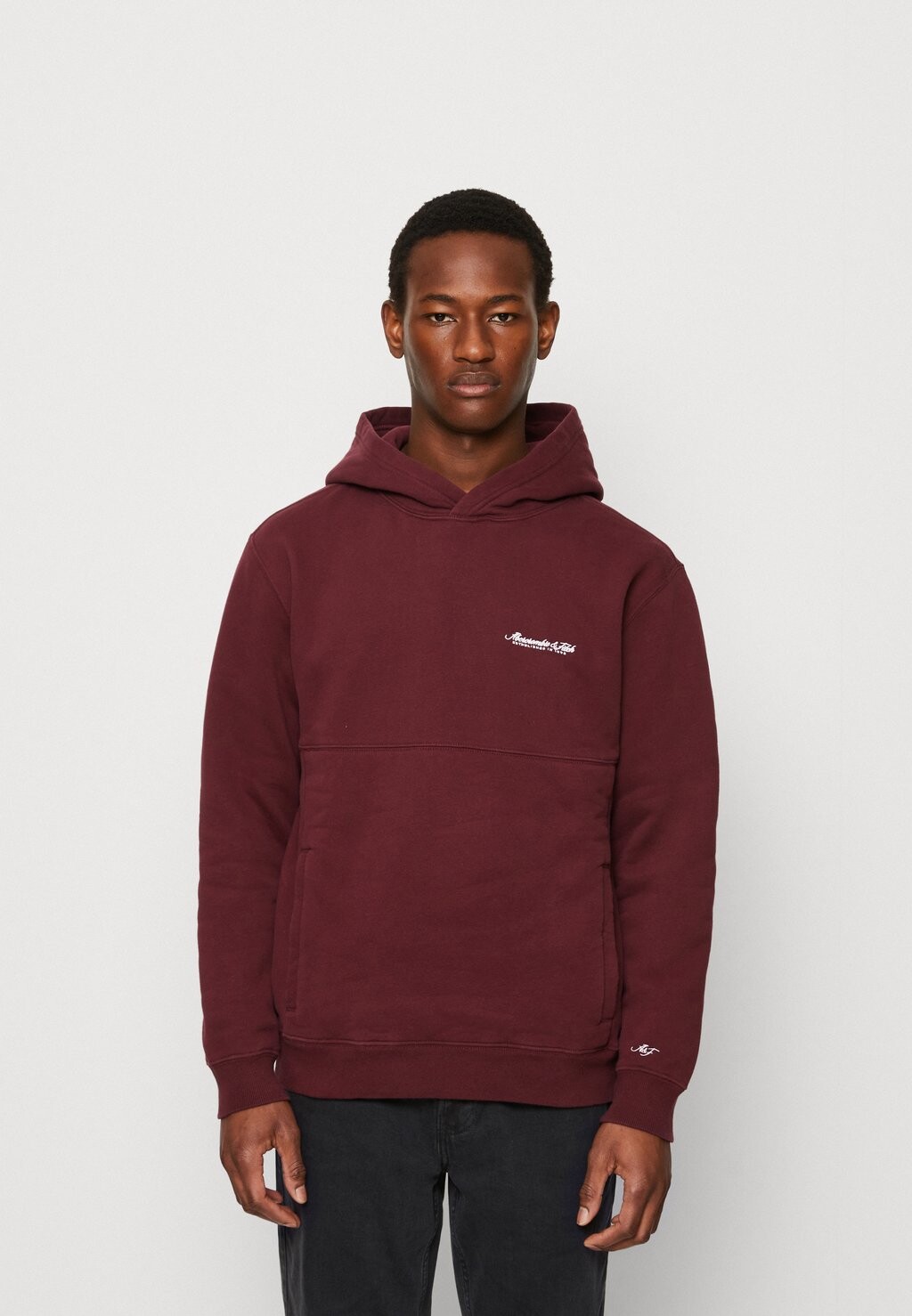 

Толстовка Abercrombie & Fitch