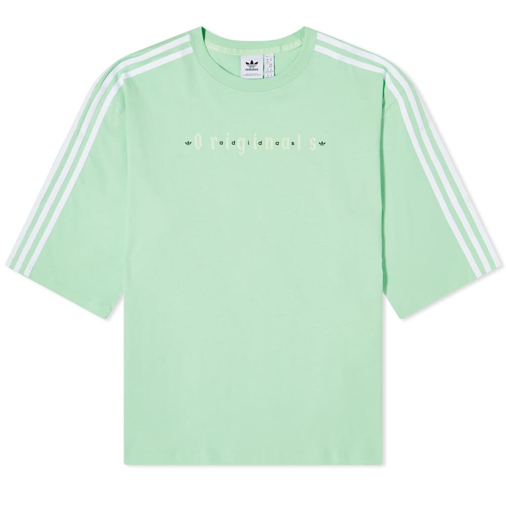 

Футболка оверсайз Adidas