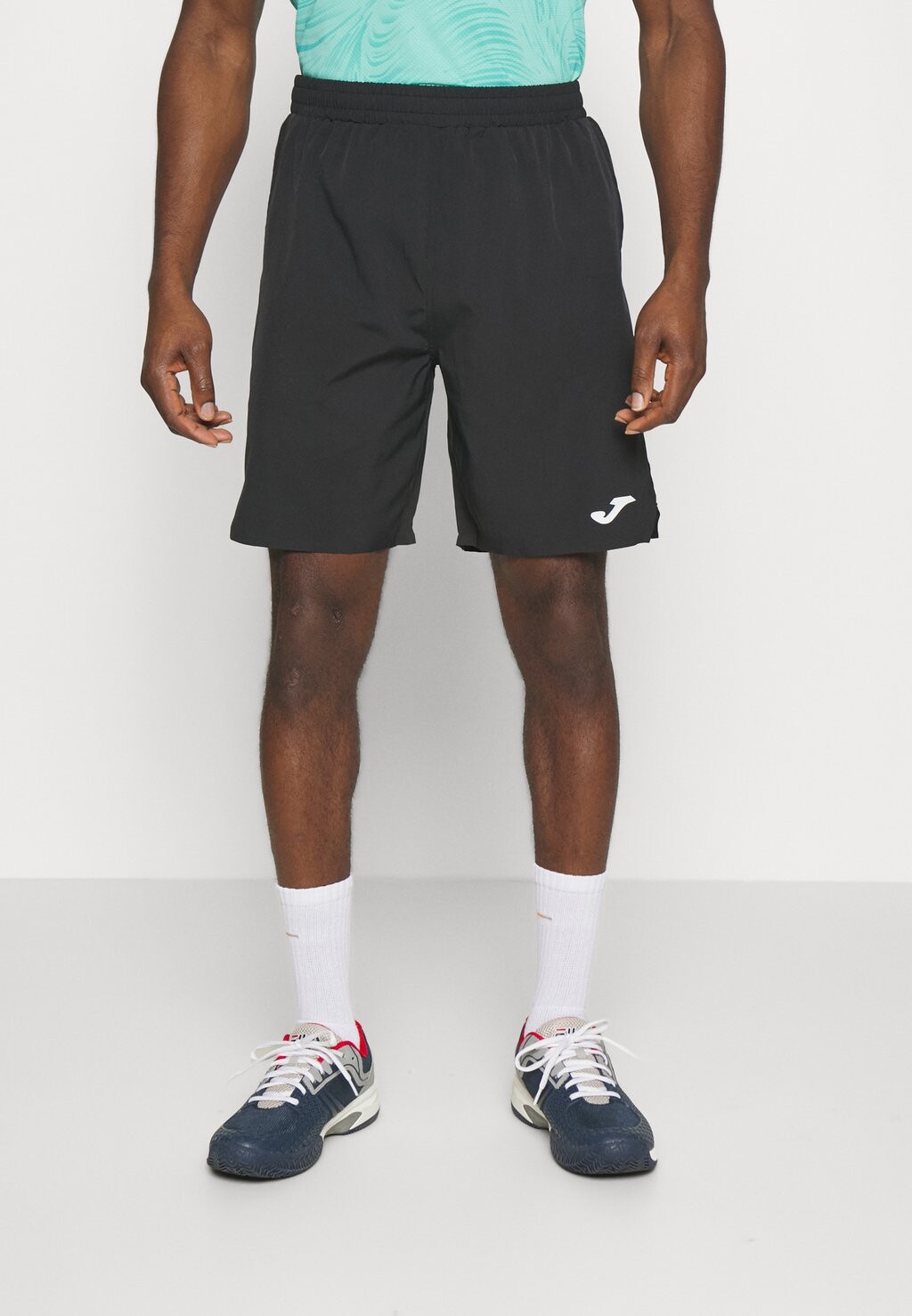 

Спортивные шорты Joma