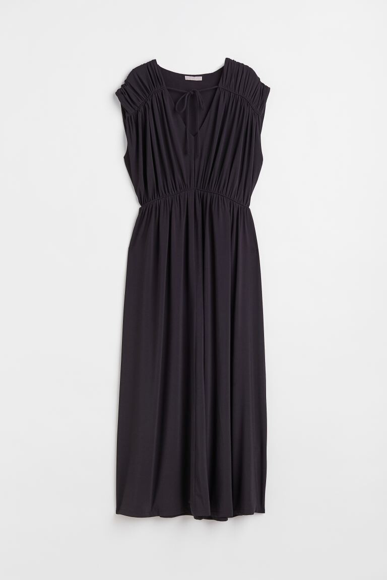 

Длинное платье с рюшами H&M