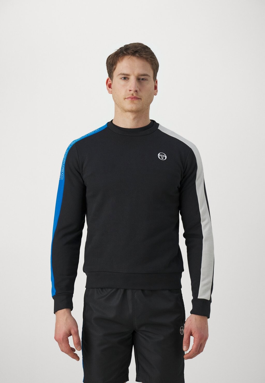 

Толстовка Aettone Sergio Tacchini, цвет black/directoire blue