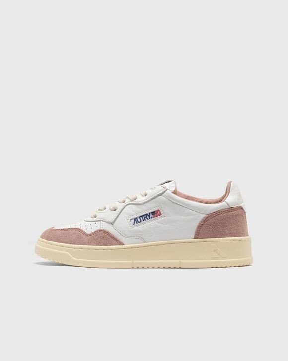 

Кроссовки Autry Action Shoes Wmns Medalist Low, цвет goat/suede wht/nude