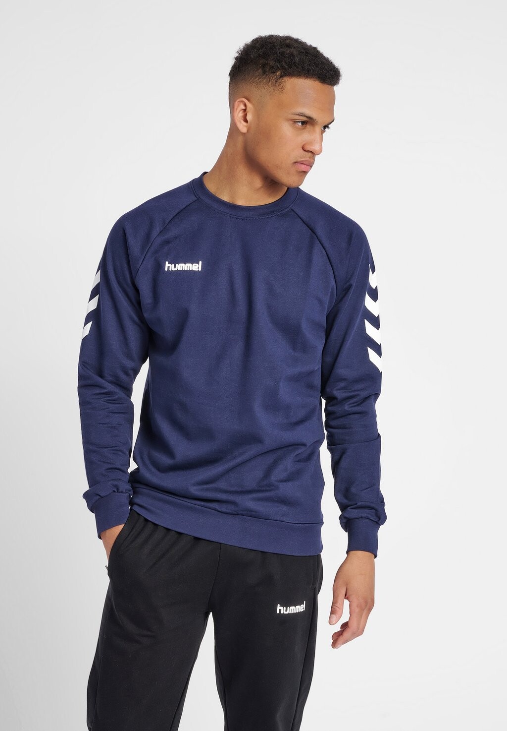

Толстовка с капюшоном Hummel, темно-синий