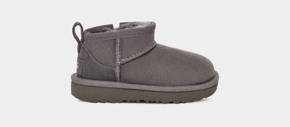 

Угги Classic Ultra Mini UGG, серый