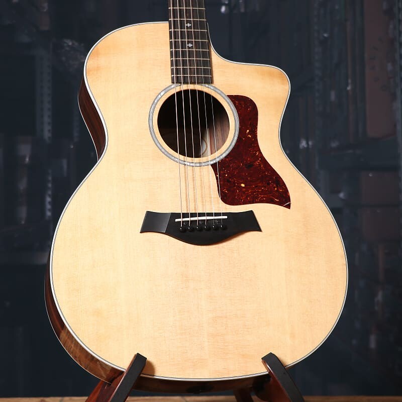 

Акустическая гитара Taylor 214ce DLX Grand Auditorium Acoustic Electric Guitar with Case
