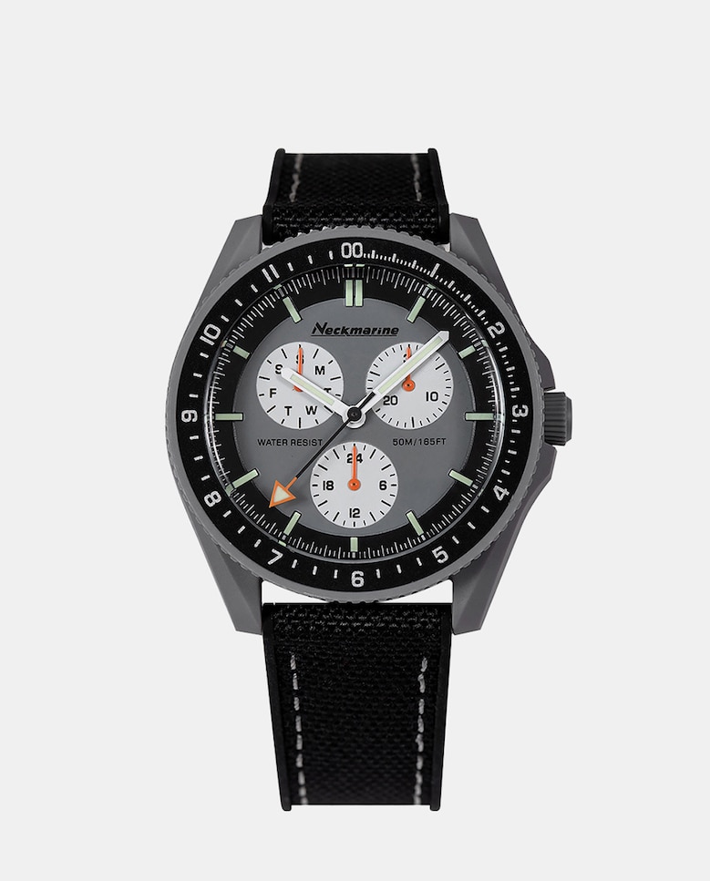 цена Многофункциональные мужские часы Coral Reef NM-X4765M02 из смолы и черного нейлона Neckmarine, черный