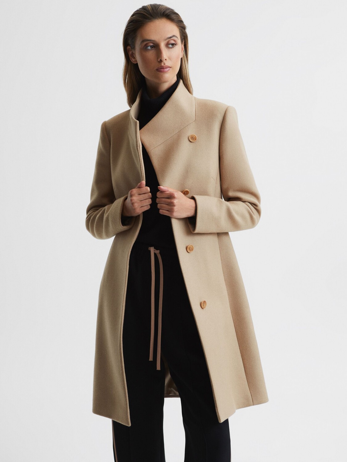 

Приталенное пальто Reiss Mia из смесовой шерсти, светло-коричневый