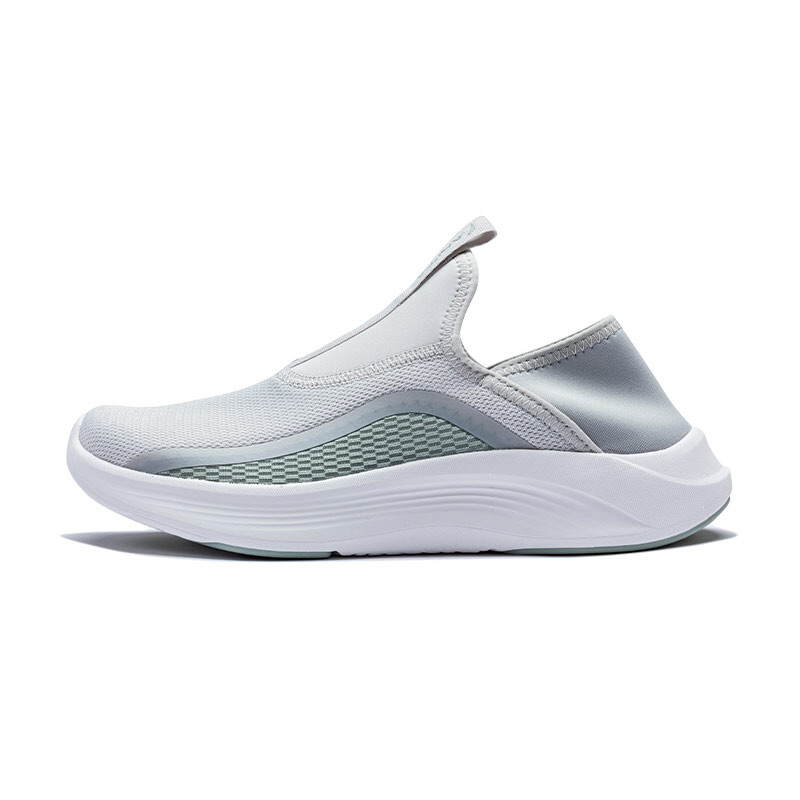 

Кроссовки ANTA Variety Training Collection Training Shoes Men Low-top, зеленый