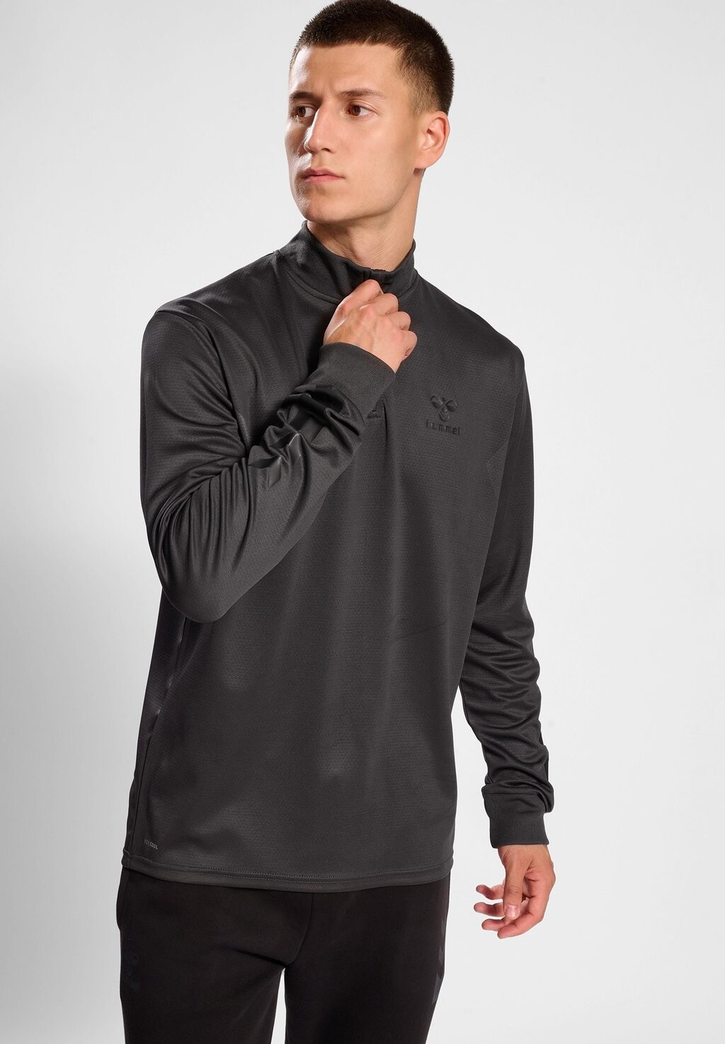 

Толстовка с капюшоном Hummel, антрацит, Серый