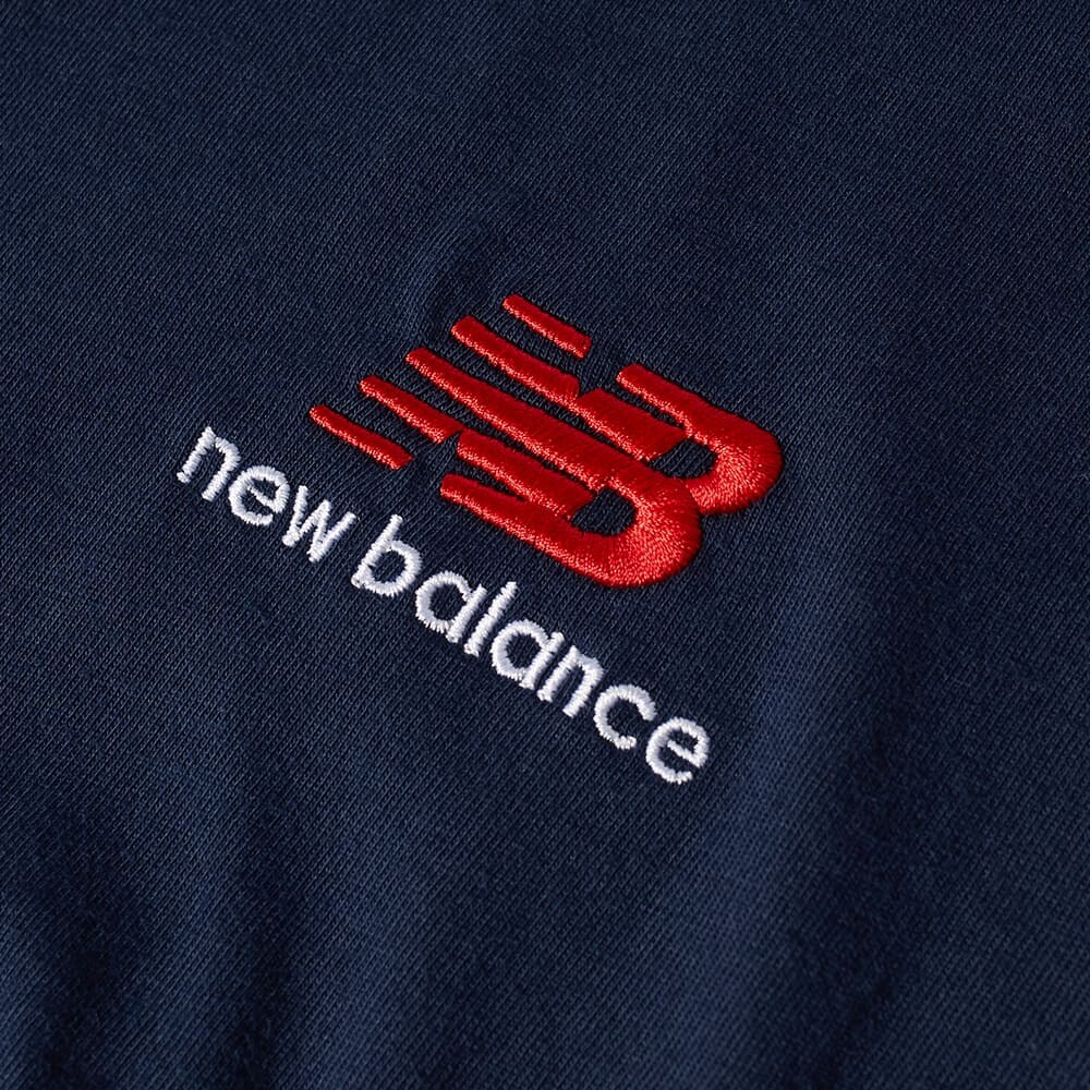 

Футболка New Balance Essentials Uni-ssentials, синий