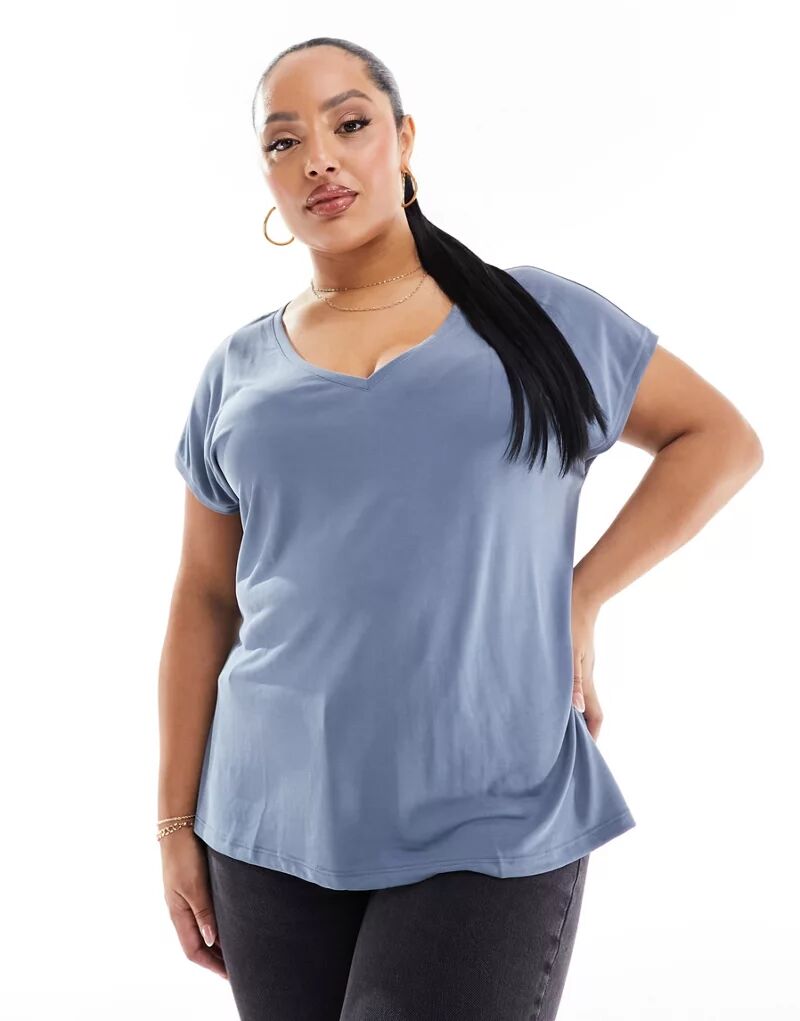 Vero Moda Curve – мягкая футболка бензиново-синего цвета с V-образным вырезом