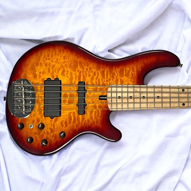 

Басс гитара *USED/EXCELLENT* Lakland Skyline 55-02 Deluxe Honey Burst