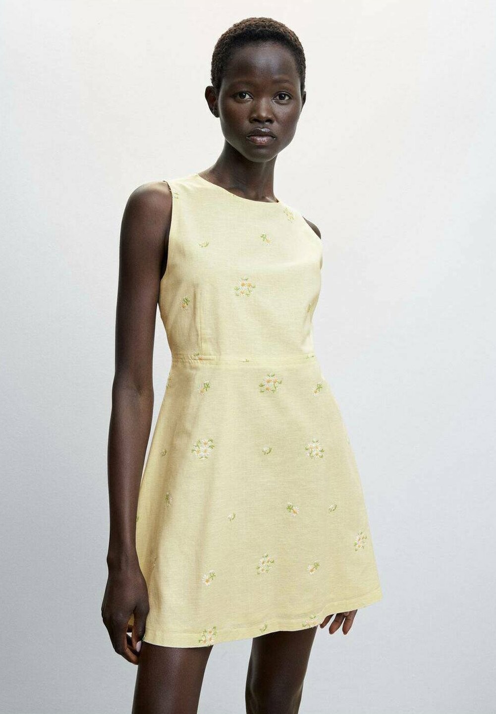 

Летнее платье Mango, желтый