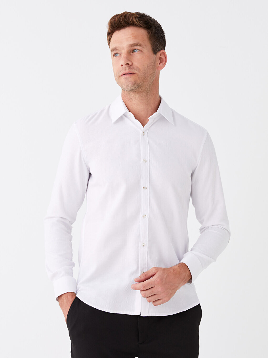 

Мужская рубашка Добби Slim Fit с длинным рукавом LCW Vision, буксе белый