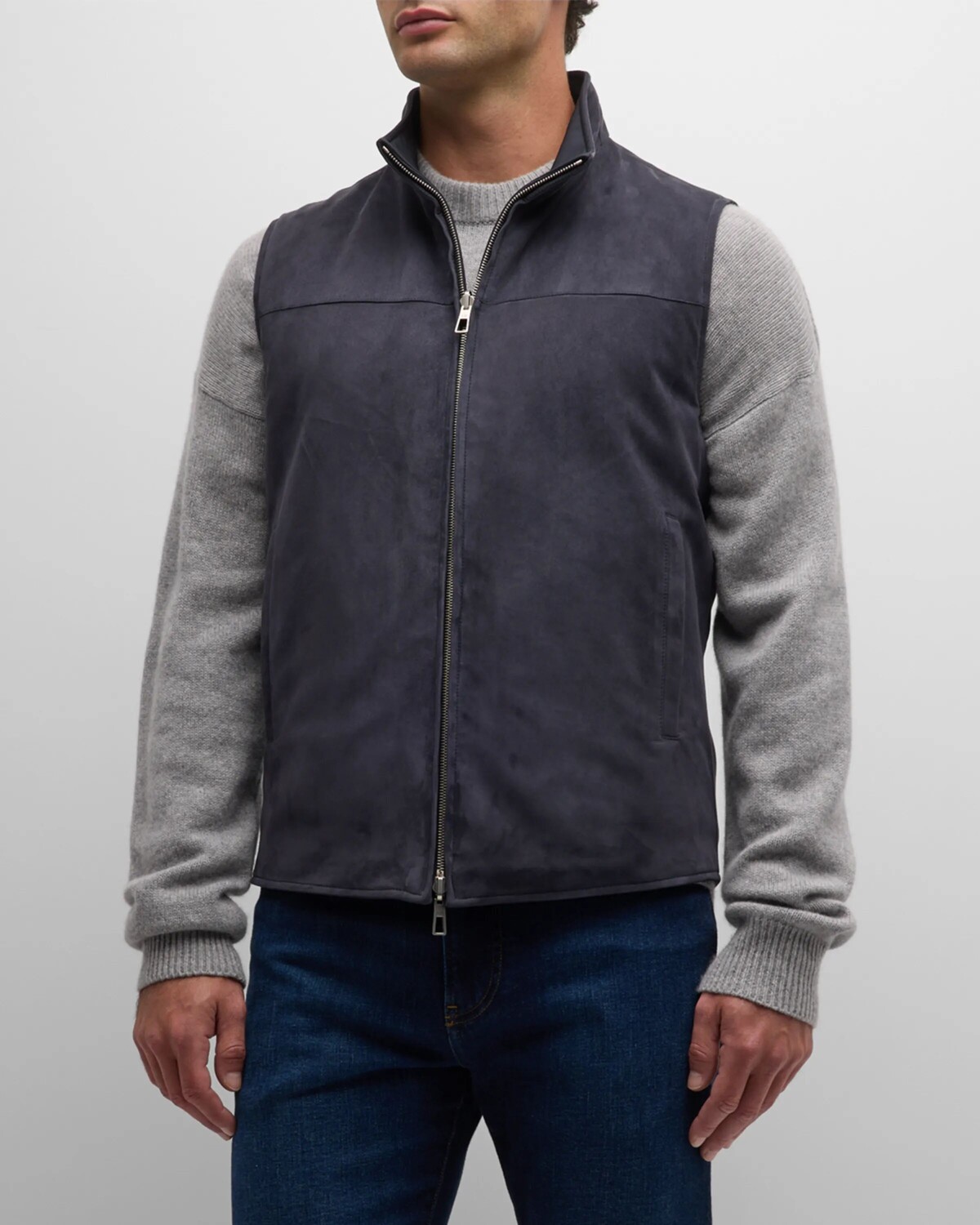 

Мужской двусторонний жилет из замши и нейлона Marlin Loro Piana, цвет Blue Navy