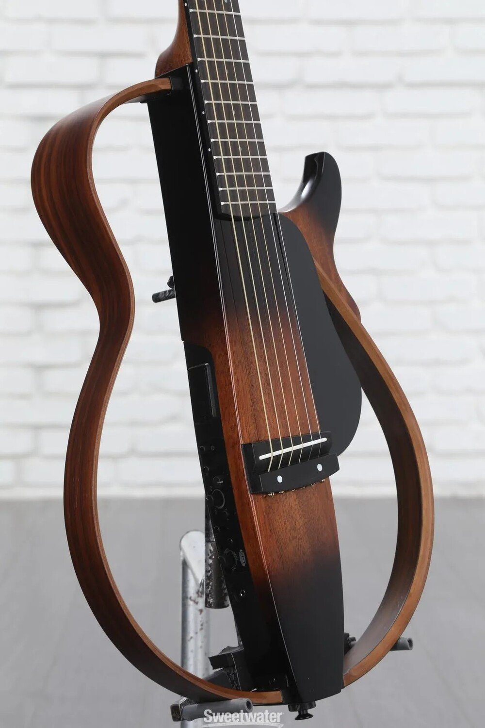 

Бесшумная гитара Yamaha SLG200S — табак Sunburst