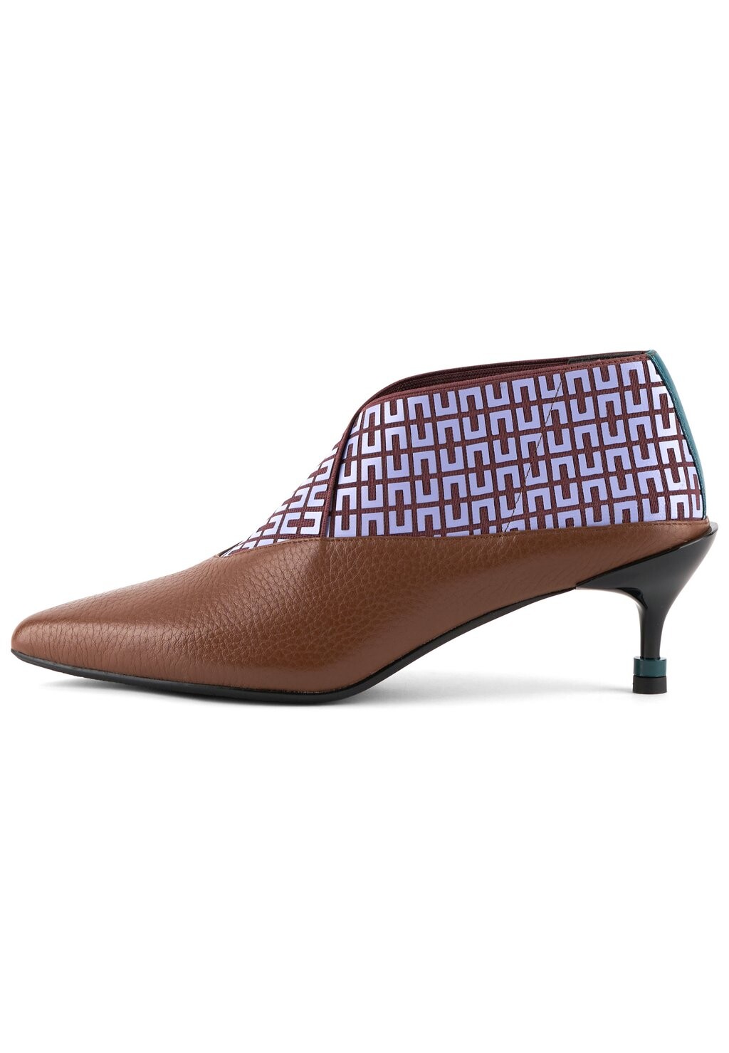 

Туфли United Nude
