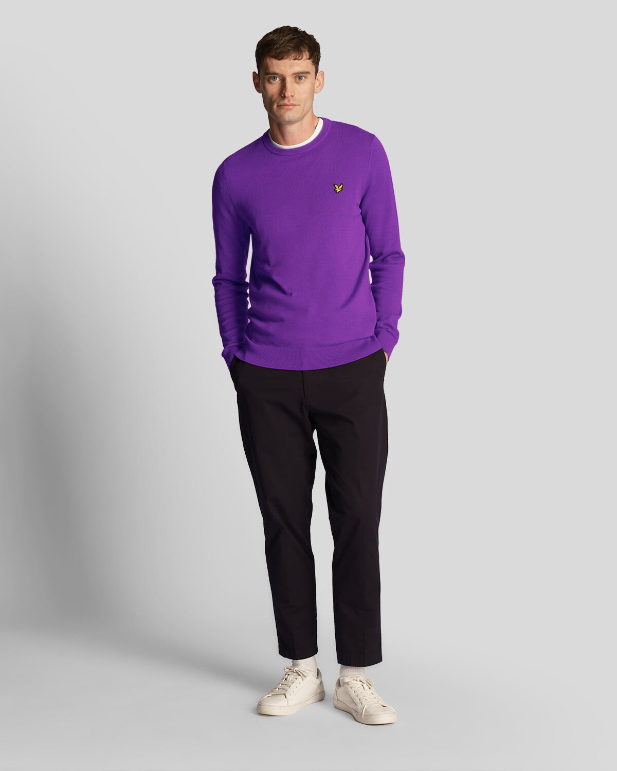 

Хлопковый свитер с круглым вырезом Lyle & Scott, фиолетовый