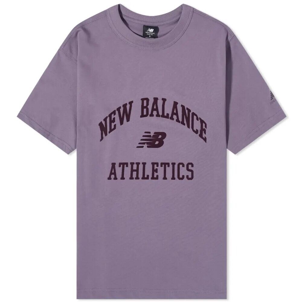 

New Balance Футболка с графическим рисунком Athletics Varsity, серый