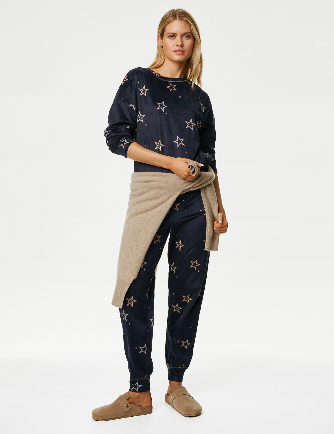 

Флисовый пижамный комплект со звездами Marks & Spencer