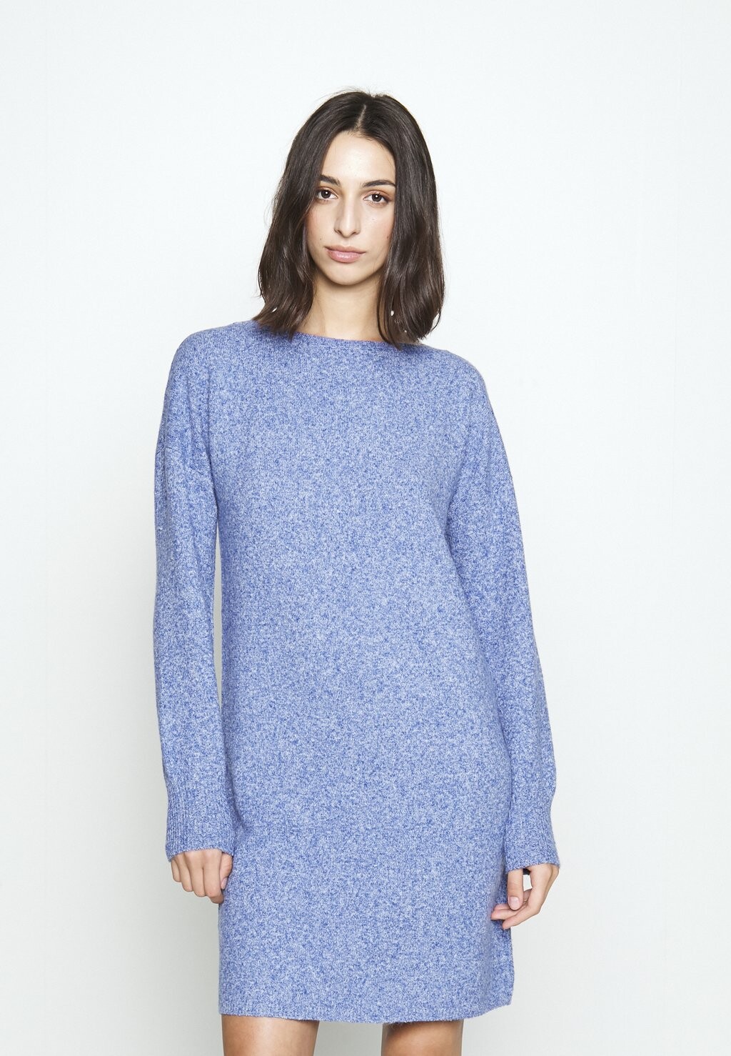 

Платье Vero Moda VMDOFFY, бокуп синий/ш. меланж