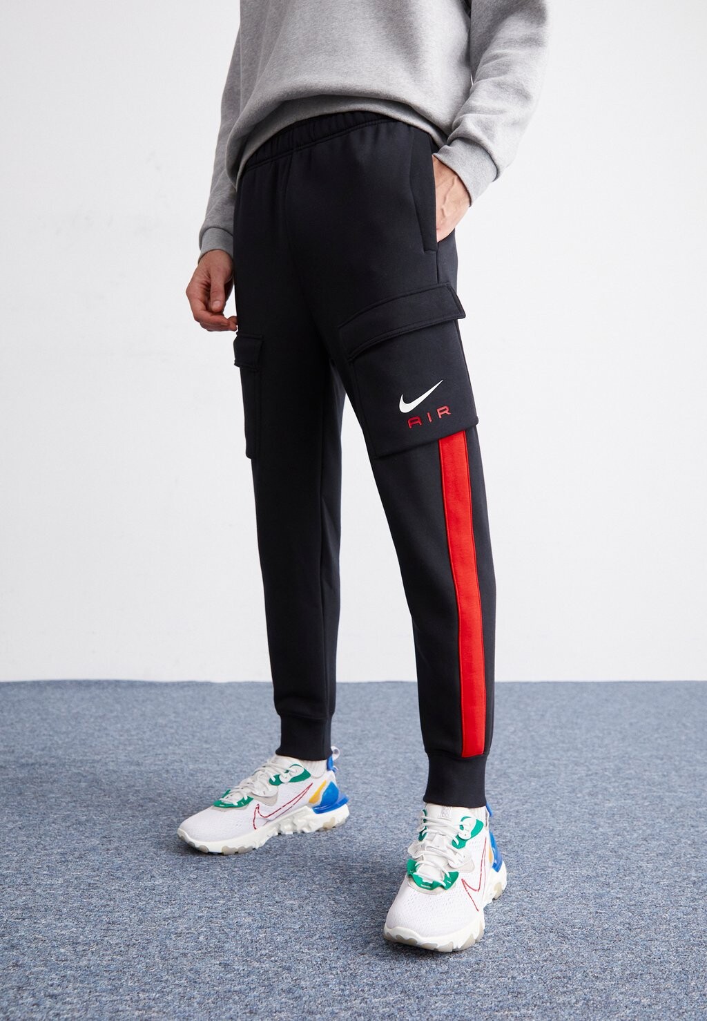 

Спортивные брюки Air Nike, цвет black/university red