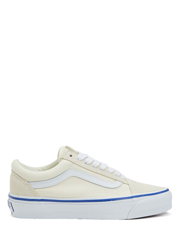 

Старые рваные женские парусиновые кроссовки Old skool Vans, белый